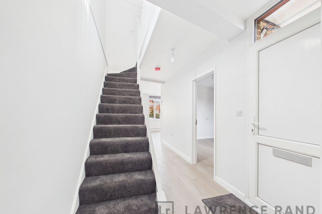 108a Victoria Road, Ruislip photo 4