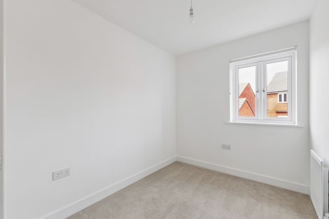 21 Banks Drive - Eveleigh, Leaf Living at Wilton Gate, Netherhampton SP2, Netherhampton photo 3