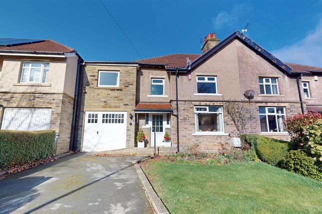 5-bed house on 51, The Grove, Halifax, £400,000