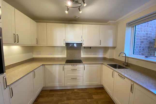 2 Fleur De Lis, Courtland Road, Paignton photo 2