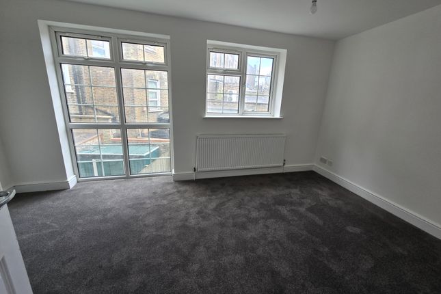 1b, Lambton Road, London photo 4