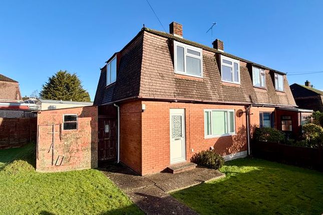 16, Furzehill, Chard photo 2