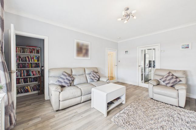 5, Ayr Road, Kilmarnock photo 4
