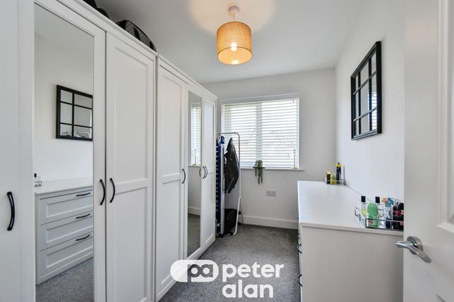 60, Kingfisher Crescent, Merthyr Tydfil photo 3