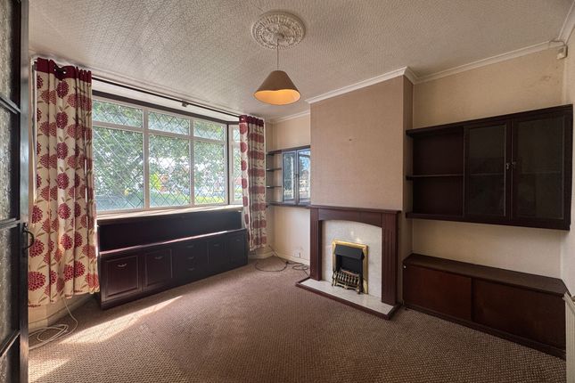 323 Birmingham New Road, Dudley photo 2