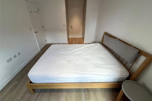 Trafalgar Place, Elephant & Castle photo 5