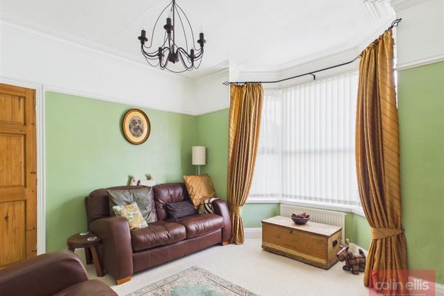18, Prospect Mount Road, Scarborough photo 4