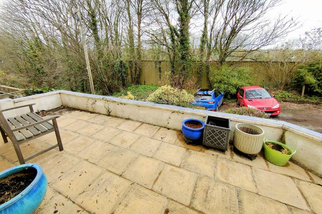 Semi-detached house for sale in Highland Park, Penryn
