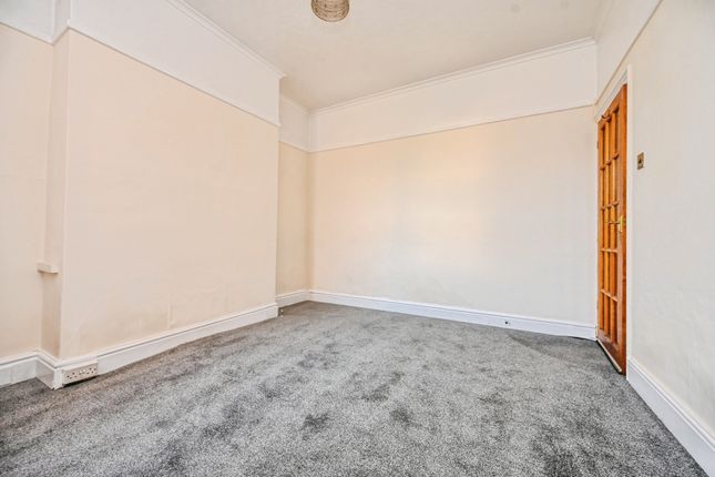 11, Brook Street, Merseyside photo 4