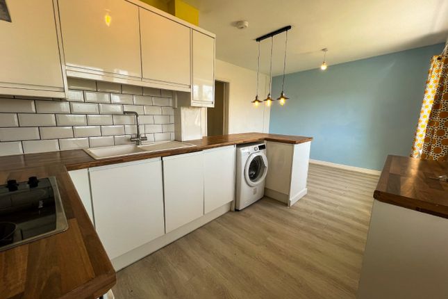 31, Cae Gwylan, Borth photo 3