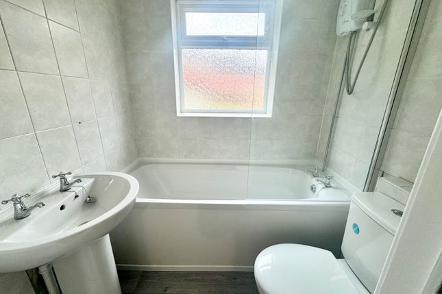 Reeves Road, Derby photo 2