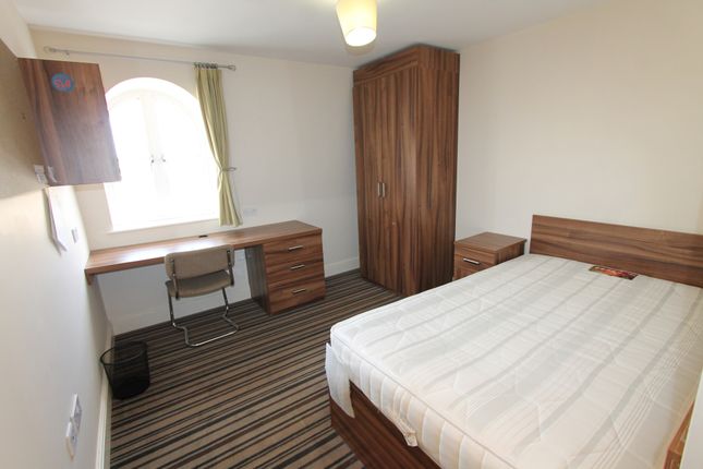 Room to rent in Station House, Old Warwick Road, Leamington Spa, Warwickshire