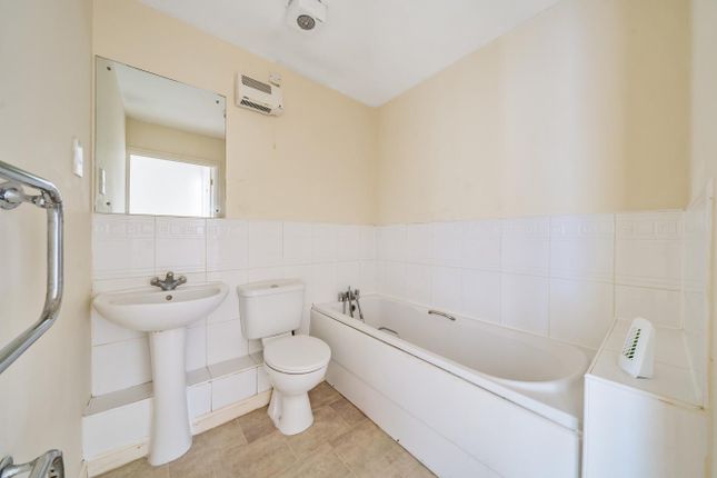 Flat for sale in Hiltingbury Road, Chandler's Ford, Eastleigh