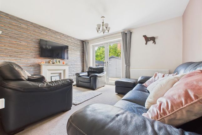 113, Armitage Road, Brereton, Rugeley photo 3