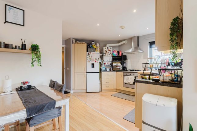 Tw14 8Dr - High Res-40.Jpg