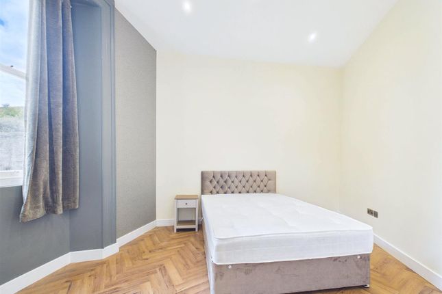 Ground Floor Flat, 2, Clevedon Terrace, Bristol photo 2