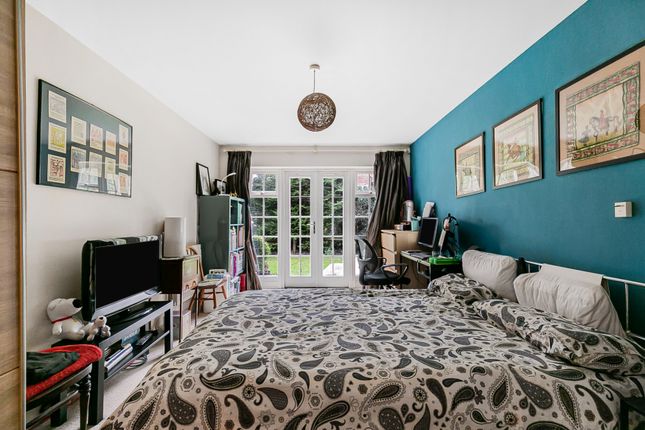 Flat for sale in Holywell Hill, St Albans