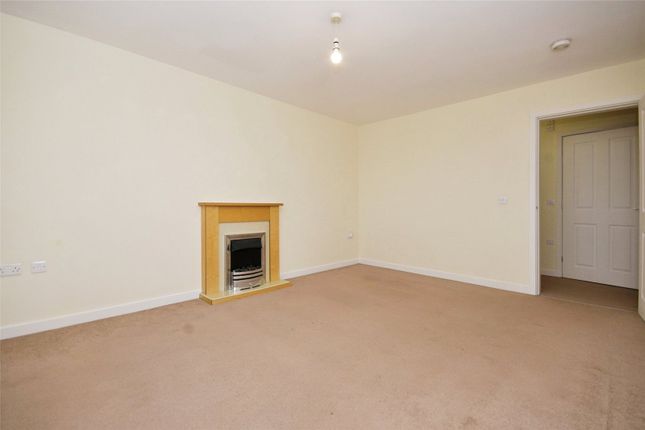 Flat for sale in Shining Bank, Sheffield, South Yorkshire