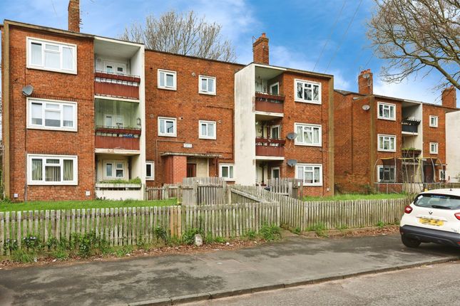 Flat for sale in Hurst Lane, Shard End, Birmingham