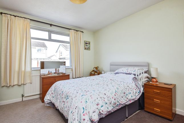 9, Hawkshead Drive, Lancashire photo 4