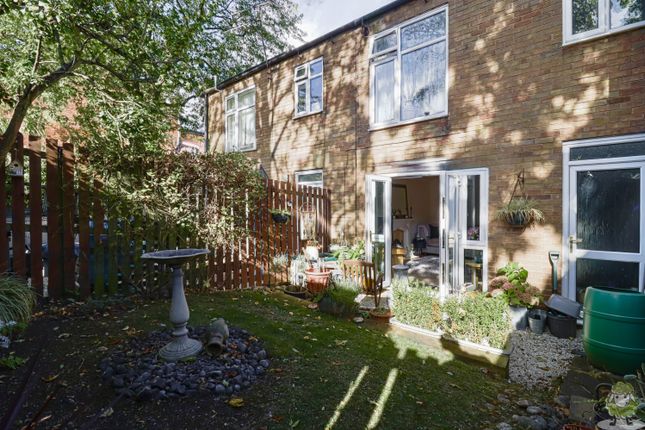 2, Three Rivers Court, East Boldon photo 2