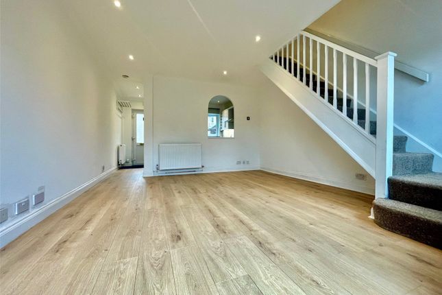 69, Winifred Road, Kent photo 2