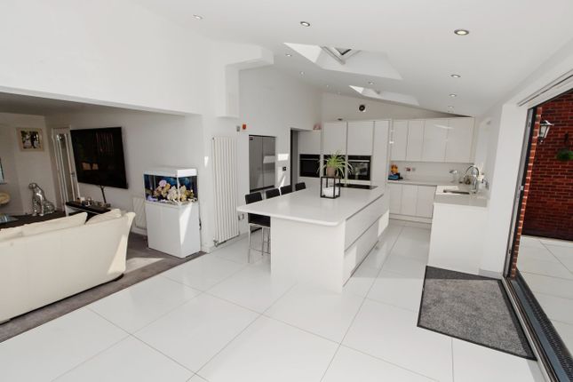 11, Albert Road, Leicester photo 4