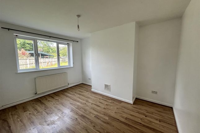 87, Elkington Road, Burry Port photo 4