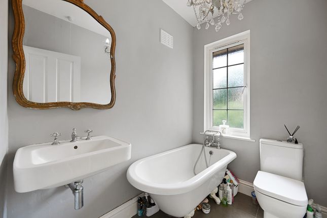 75, Wulfstan Street, London photo 4