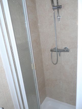 Quadrant road, Thornton Heath photo 5