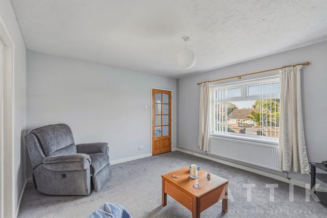 27, Southwold Road, Beccles photo 2