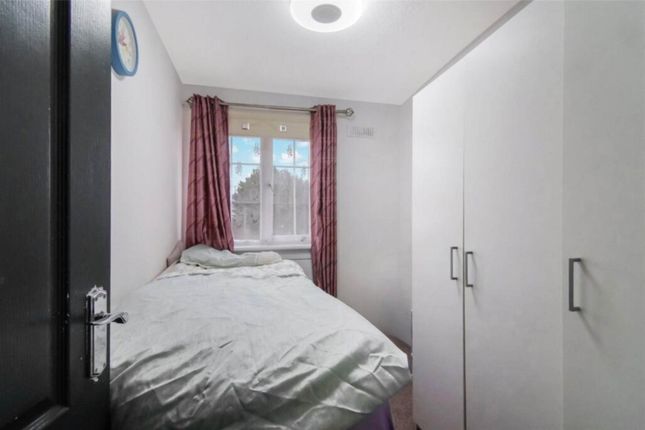 18, Gamrie Drive,, Glasgow photo 4