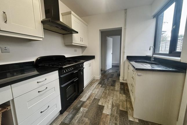 95, Dugdale Street, Nuneaton photo 2