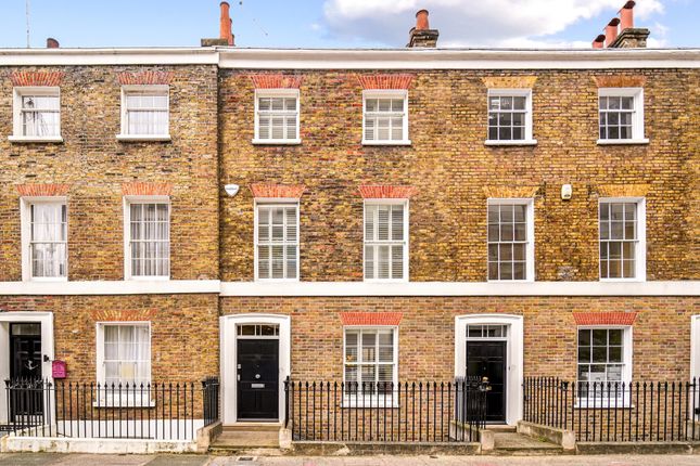 Terraced house to rent in Gillingham Street, Westminster