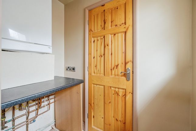 Flat 1, 45, Carter Street, Uttoxeter photo 4