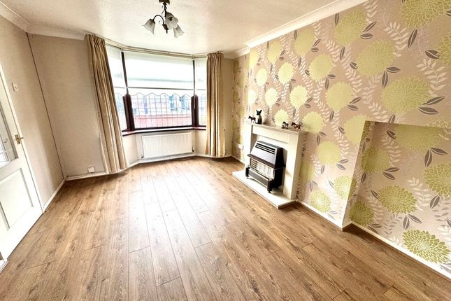 33, Whittleford Road, Nuneaton photo 2