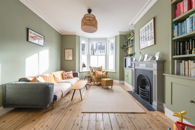 Terraced house for sale in Barclay Road, London