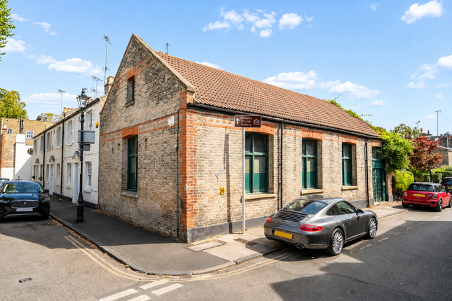 10, Orleans Road, Twickenham photo 4