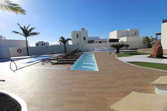 Villa for sale in Calle Austria, Playa Blanca, 35580, Spain
