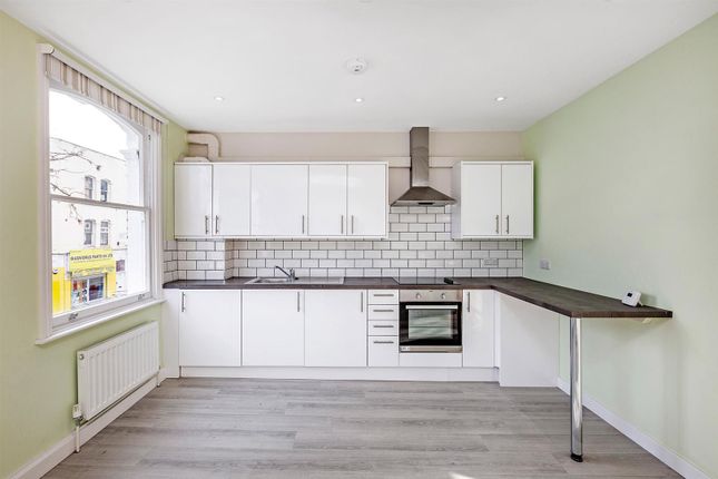 Flat to rent in Sherbrooke Road, London