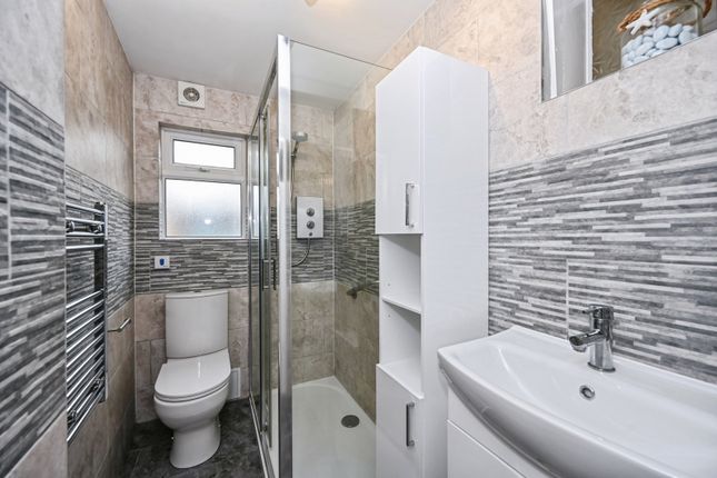 7, Park View, Merseyside photo 4