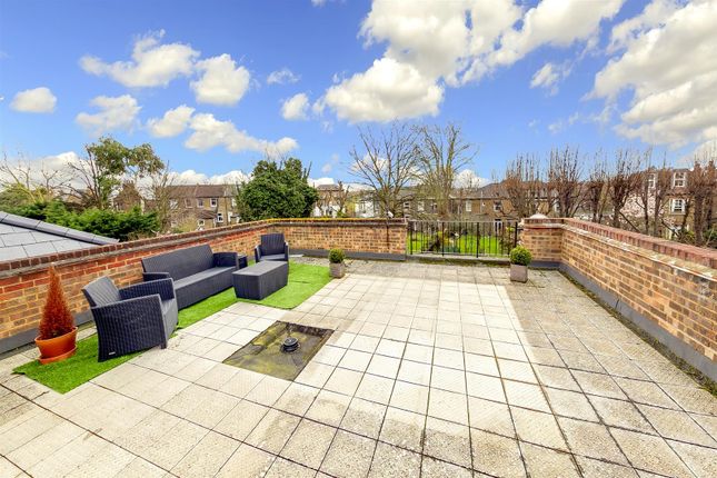 Flat 1, 42A, Grosvenor Road, London photo 3