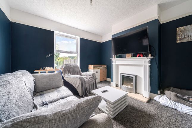 153, Boultham Park Road, Lincoln photo 4