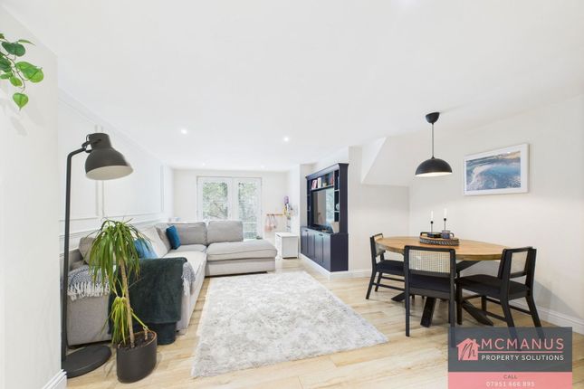 Watersmeet,98, Grove Road, Hitchin photo 3