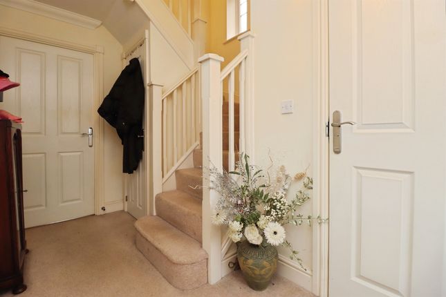 52, Northampton Road, Kettering photo 2