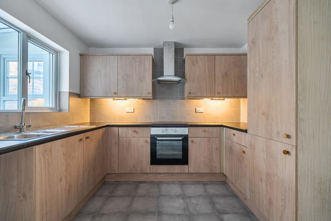 9, Trenouth Close, Liskeard photo 2
