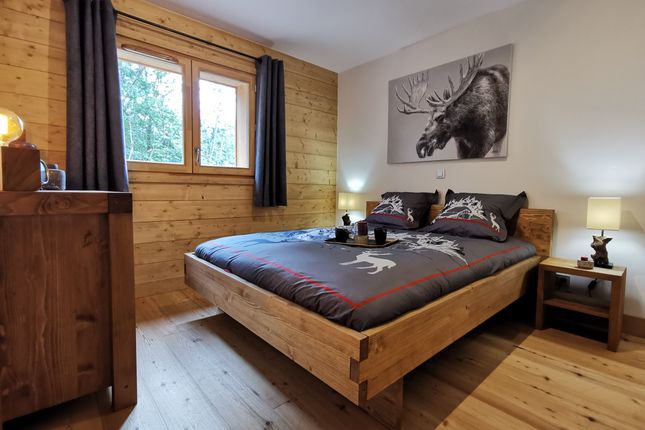 Apartment for sale in Les Caroz, French Alps, France