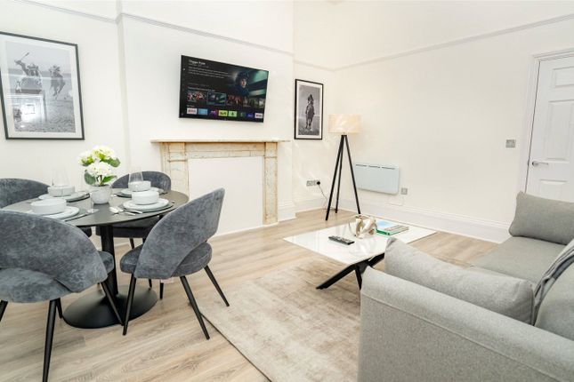 The Residence, 58, Grosvenor Street, Gloucestershire photo 3