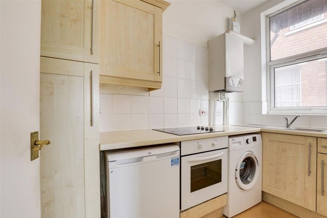 Flat C, 60 Loughborough Road, Nottingham photo 3