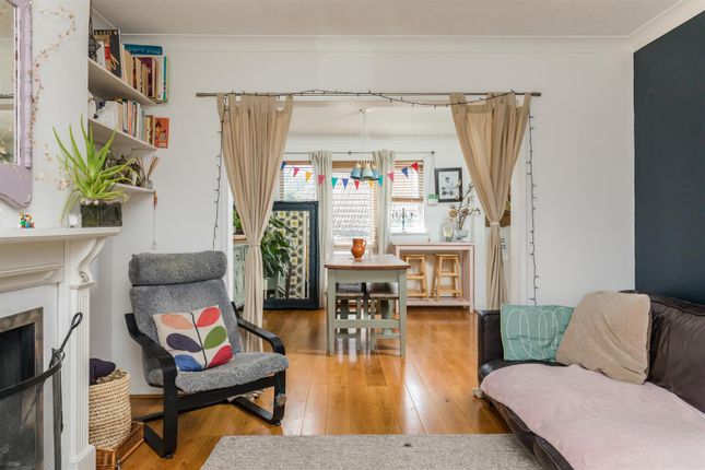 1, Dale Crescent, Brighton photo 4